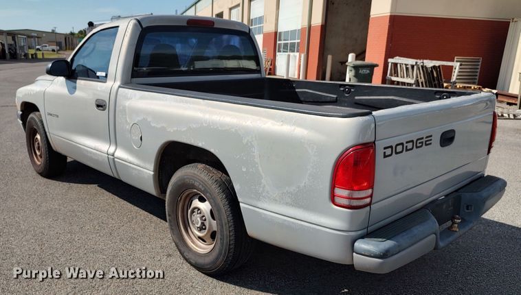 image for item LK9261 2000 Dodge Dakota  pickup truck