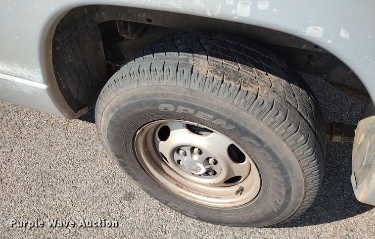 image for item LK9261 2000 Dodge Dakota  pickup truck