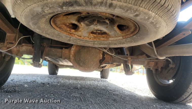 image for item LM9754 2000 Chevrolet Silverado 1500  pickup truck