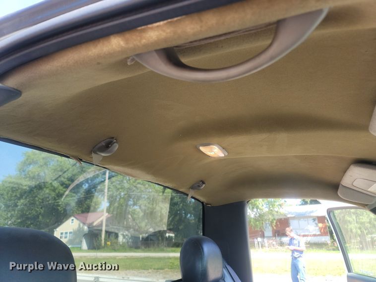 image for item LM9754 2000 Chevrolet Silverado 1500  pickup truck