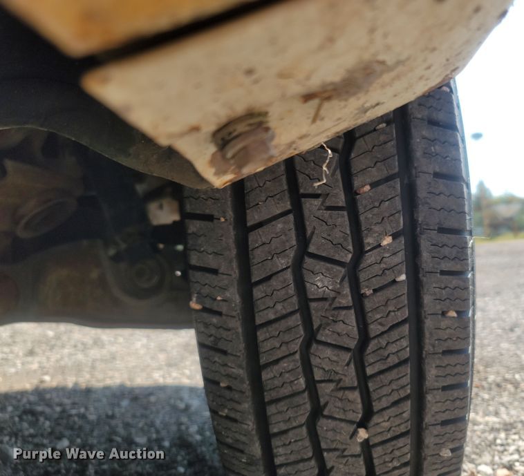 image for item LM9754 2000 Chevrolet Silverado 1500  pickup truck