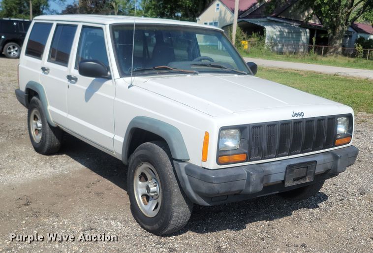 image for item LM9755 1997 Jeep Cherokee  SUV