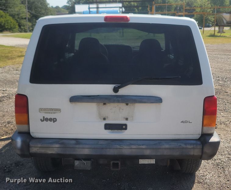 image for item LM9755 1997 Jeep Cherokee  SUV