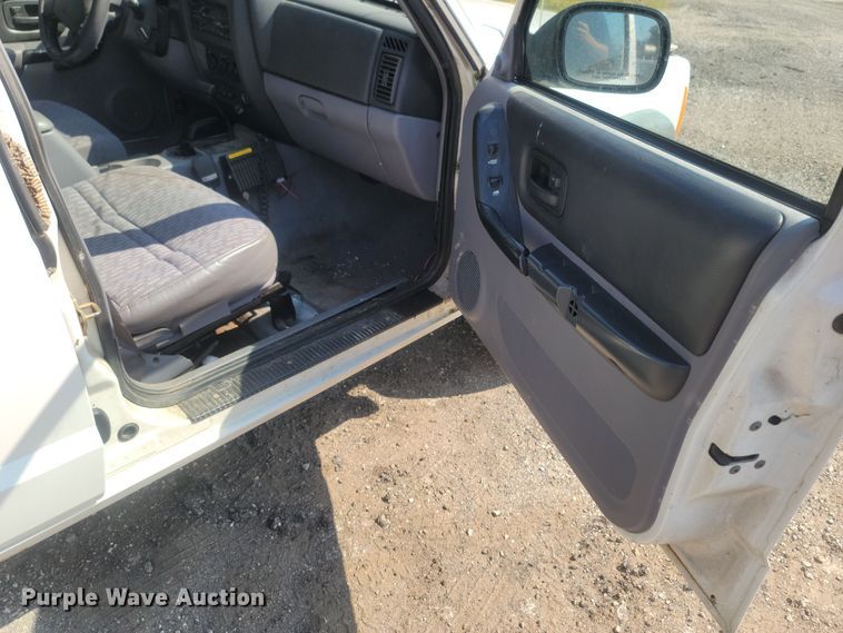 image for item LM9755 1997 Jeep Cherokee  SUV