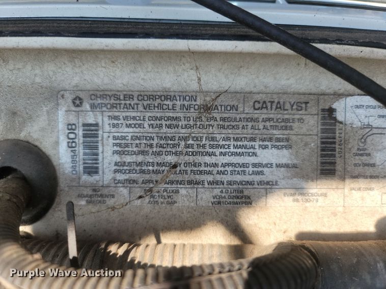 image for item LM9755 1997 Jeep Cherokee  SUV