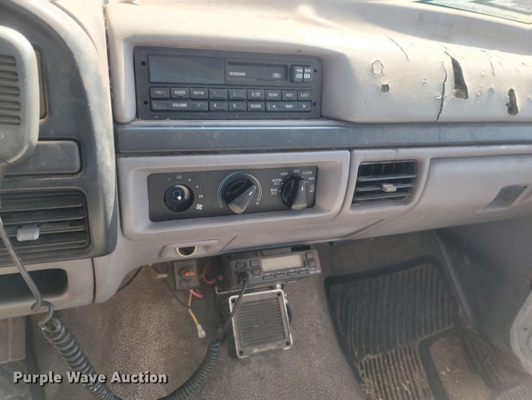 image for item LM9757 1996 Ford F150  pickup truck