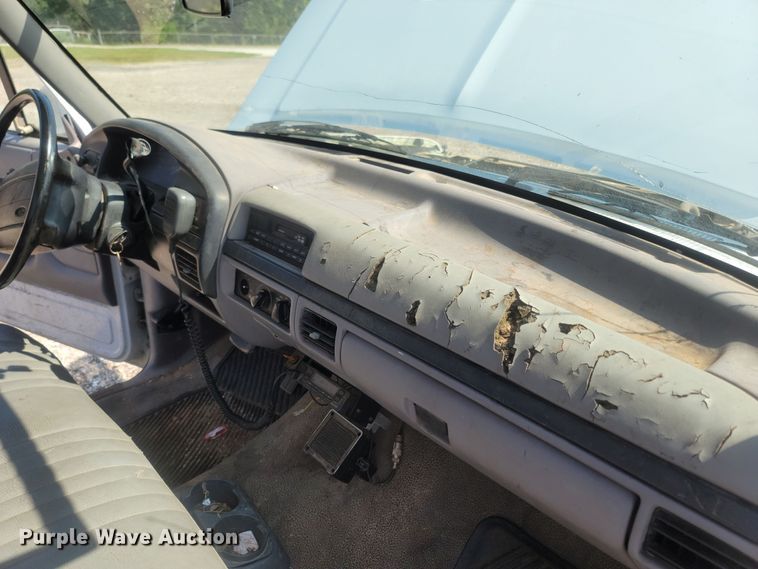 image for item LM9757 1996 Ford F150  pickup truck