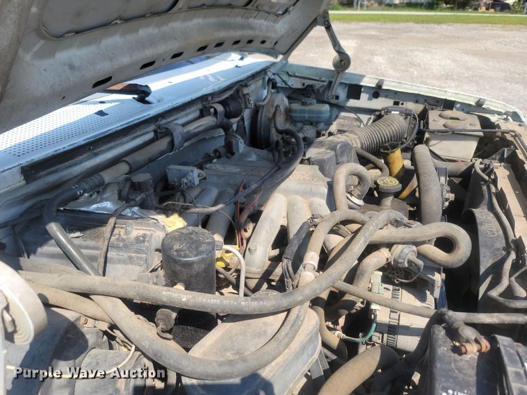 image for item LM9757 1996 Ford F150  pickup truck