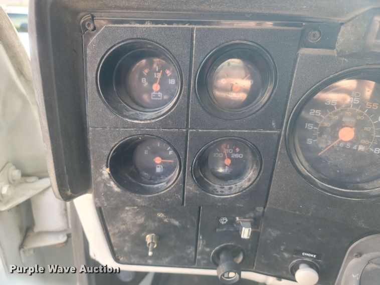 image for item LM9758 1987 Chevrolet 70  tank truck