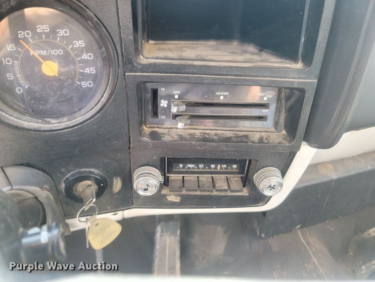 image for item LM9758 1987 Chevrolet 70  tank truck