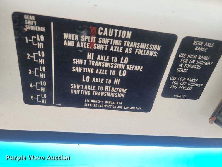 image for item LM9758 1987 Chevrolet 70  tank truck