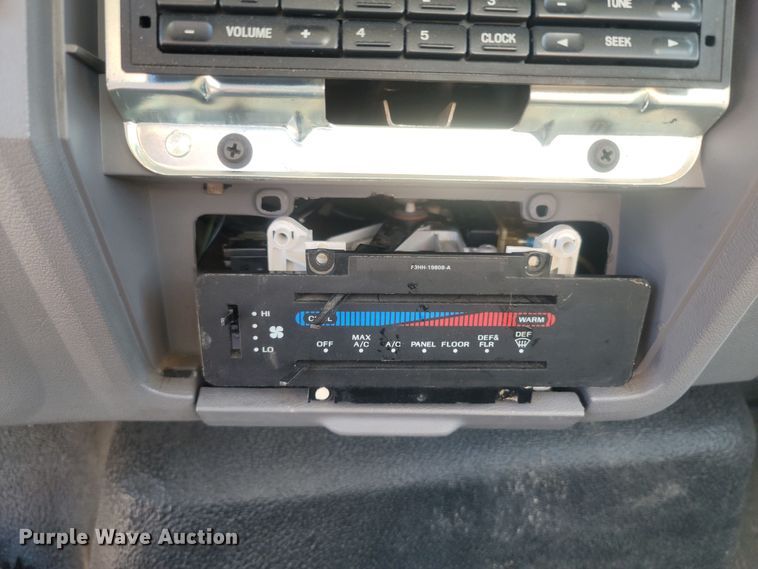 image for item LM9759 1997 Ford F800  digger derrick truck