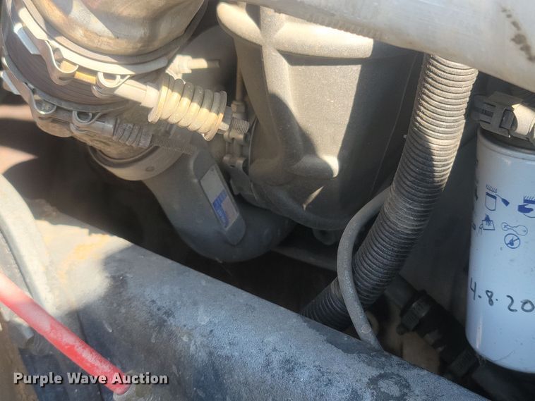 image for item LM9759 1997 Ford F800  digger derrick truck