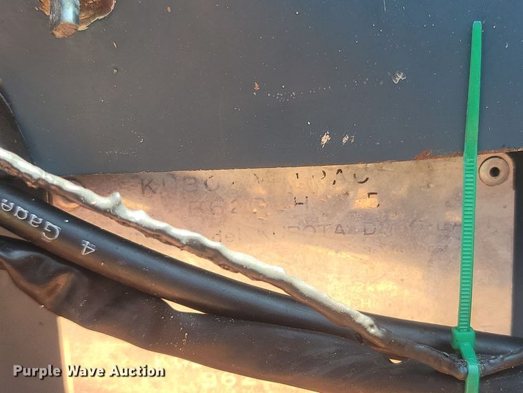 image for item LM9760 Kubota B6200  MFWD tractor