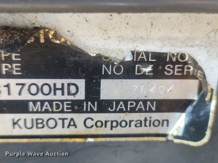 image for item LM9761 Kubota B1700  MFWD tractor