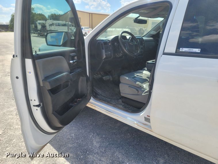 image for item LN9542 2016 Chevrolet Silverado 1500  Double Cab pickup truck