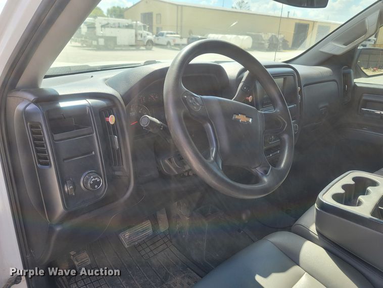 image for item LN9542 2016 Chevrolet Silverado 1500  Double Cab pickup truck