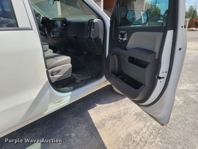 image for item LN9542 2016 Chevrolet Silverado 1500  Double Cab pickup truck