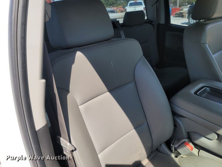 image for item LN9542 2016 Chevrolet Silverado 1500  Double Cab pickup truck