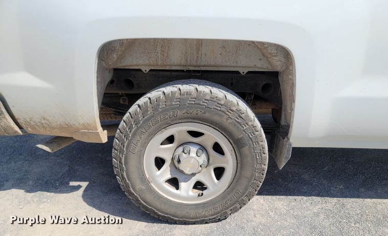 image for item LN9542 2016 Chevrolet Silverado 1500  Double Cab pickup truck