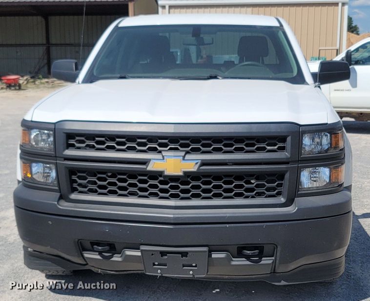 image for item LN9543 2015 Chevrolet Silverado 1500  Double Cab pickup truck