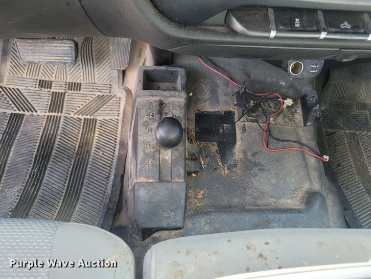 image for item LN9543 2015 Chevrolet Silverado 1500  Double Cab pickup truck