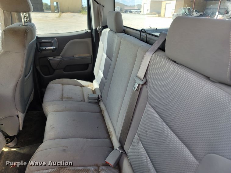 image for item LN9543 2015 Chevrolet Silverado 1500  Double Cab pickup truck