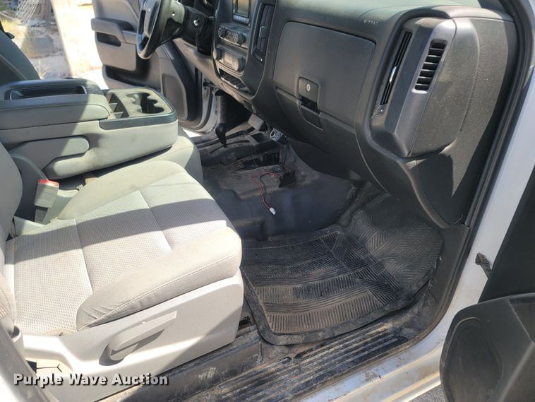 image for item LN9543 2015 Chevrolet Silverado 1500  Double Cab pickup truck