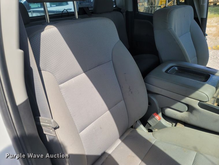 image for item LN9543 2015 Chevrolet Silverado 1500  Double Cab pickup truck