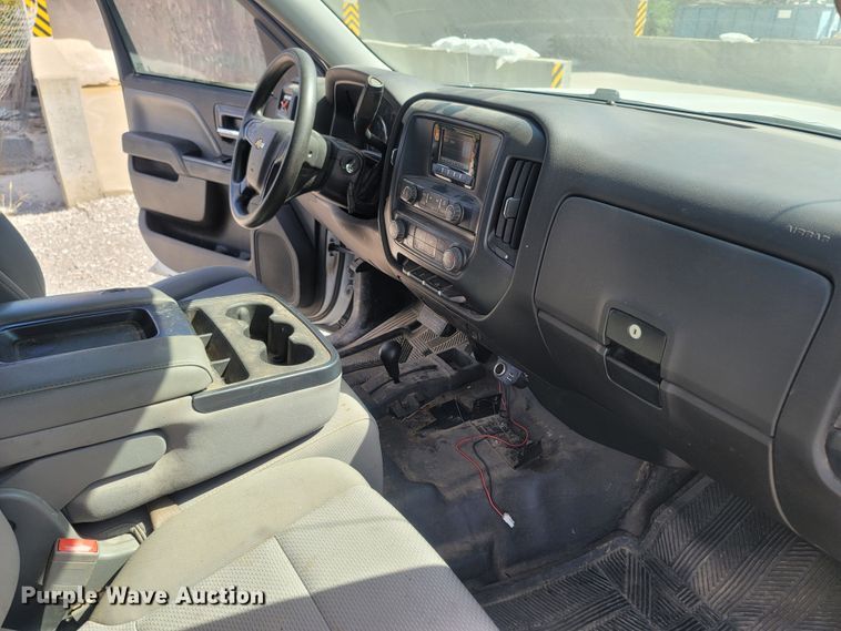 image for item LN9543 2015 Chevrolet Silverado 1500  Double Cab pickup truck