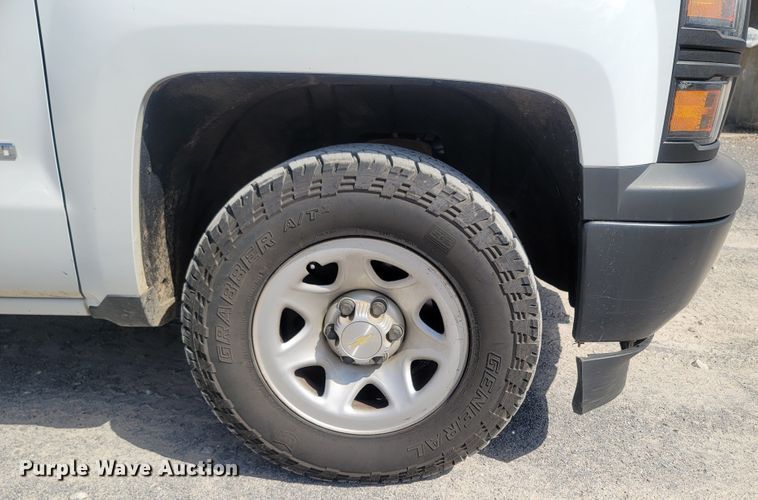 image for item LN9543 2015 Chevrolet Silverado 1500  Double Cab pickup truck