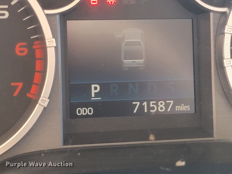 image for item LO9098 2014 Toyota Tundra  Double Cab pickup truck