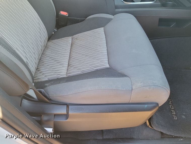 image for item LO9098 2014 Toyota Tundra  Double Cab pickup truck