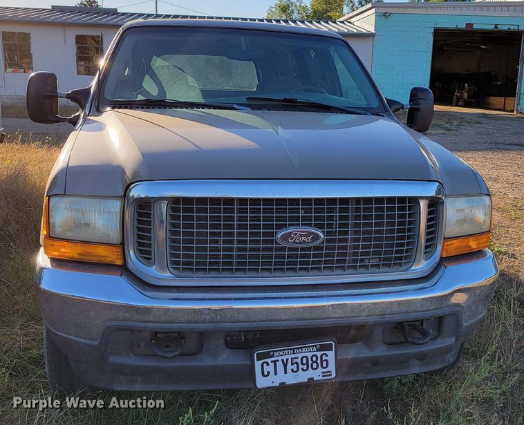 image for item LO9101 2000 Ford Excursion  SUV