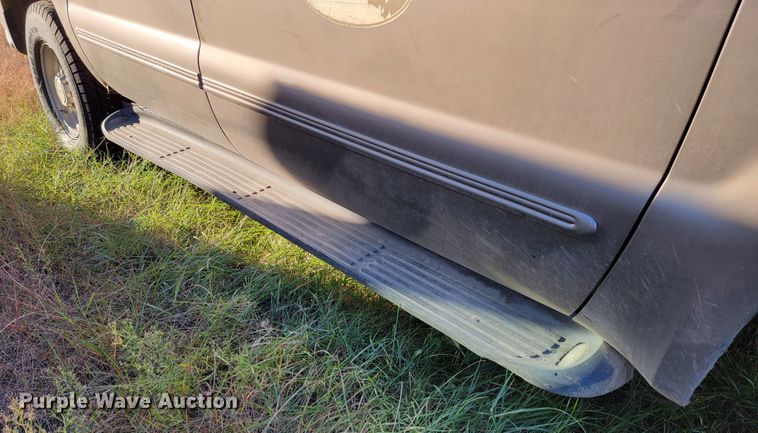 image for item LO9101 2000 Ford Excursion  SUV