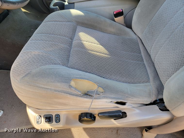 image for item LO9101 2000 Ford Excursion  SUV