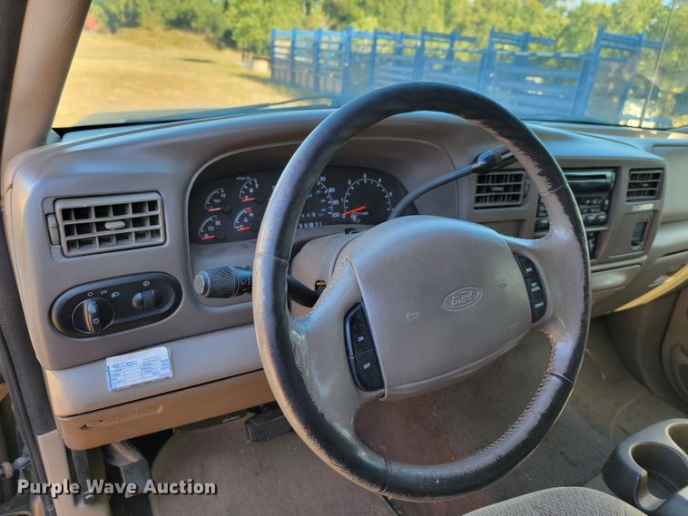 image for item LO9101 2000 Ford Excursion  SUV