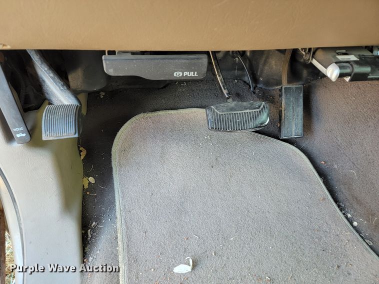 image for item LO9101 2000 Ford Excursion  SUV