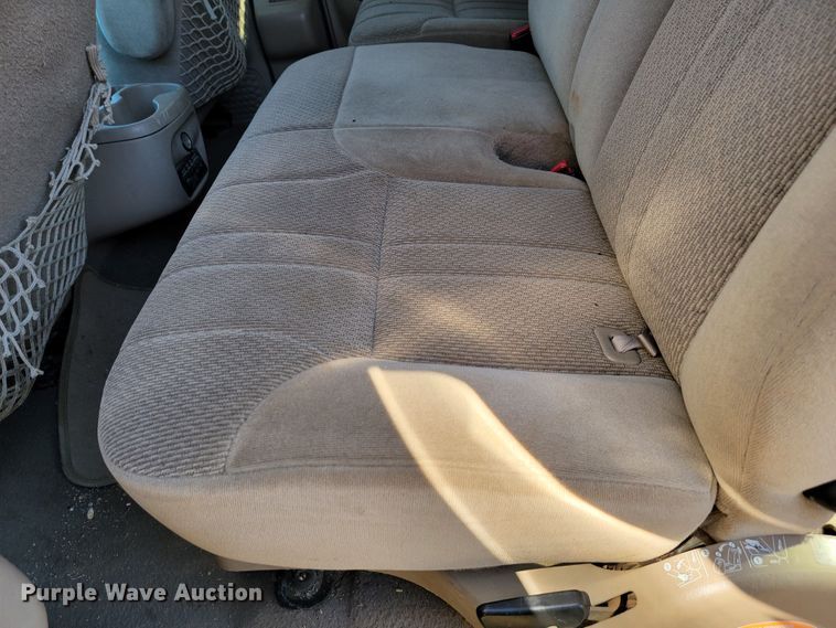 image for item LO9101 2000 Ford Excursion  SUV