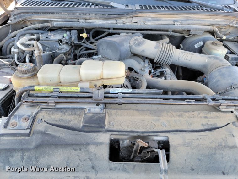 image for item LO9101 2000 Ford Excursion  SUV