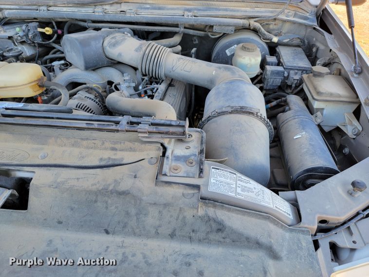 image for item LO9101 2000 Ford Excursion  SUV