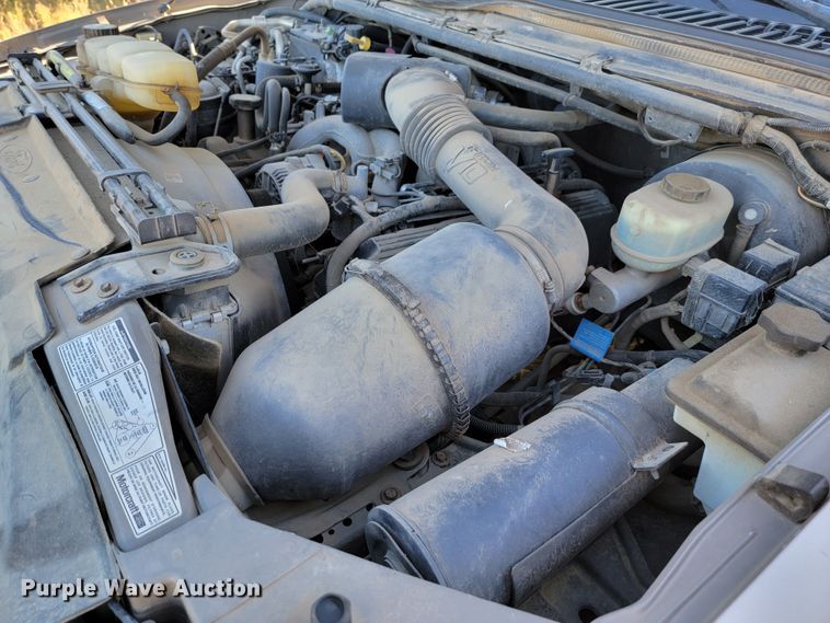 image for item LO9101 2000 Ford Excursion  SUV