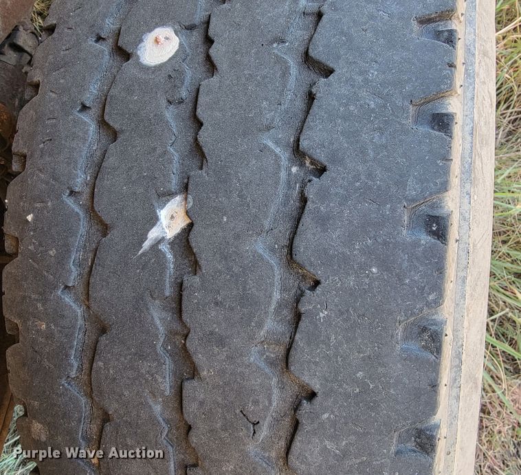 image for item LO9101 2000 Ford Excursion  SUV