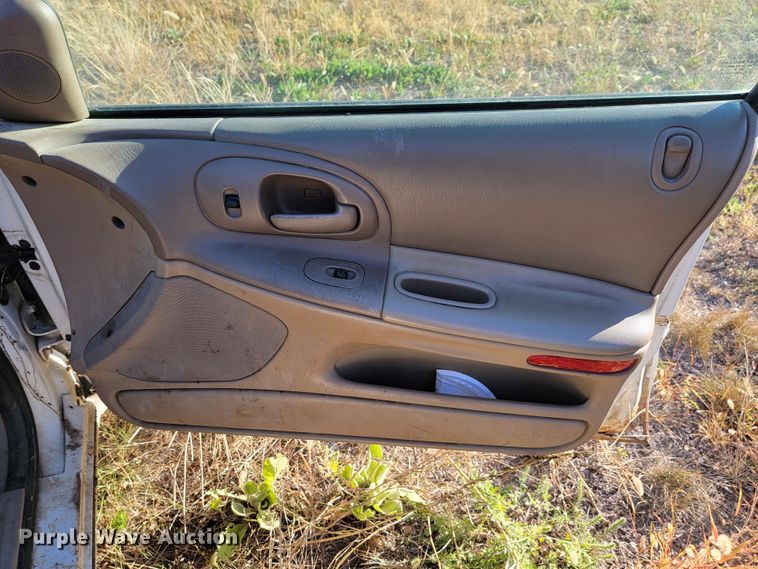 image for item LO9102 2004 Dodge Intrepid ES