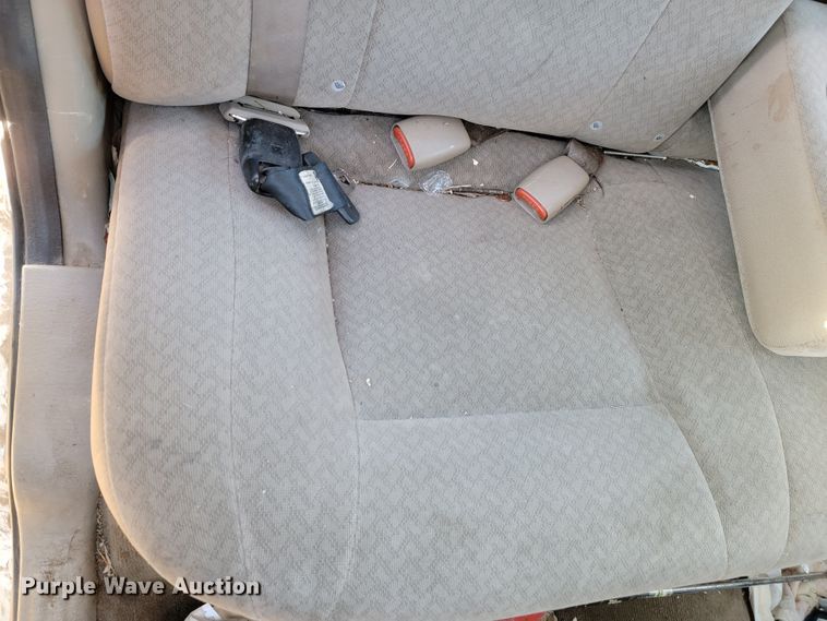 image for item LO9102 2004 Dodge Intrepid ES