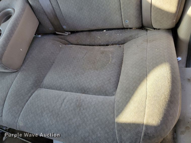 image for item LO9102 2004 Dodge Intrepid ES