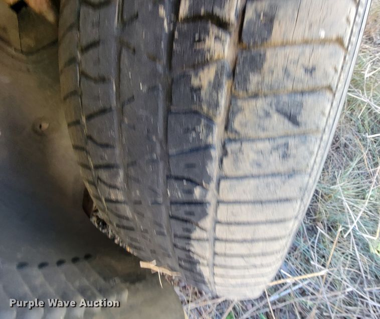 image for item LO9102 2004 Dodge Intrepid ES