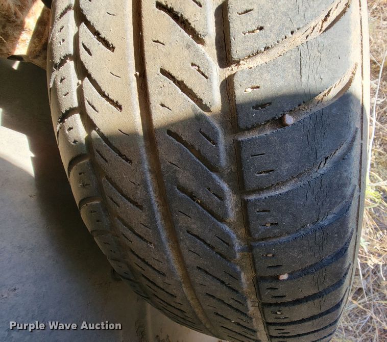 image for item LO9102 2004 Dodge Intrepid ES