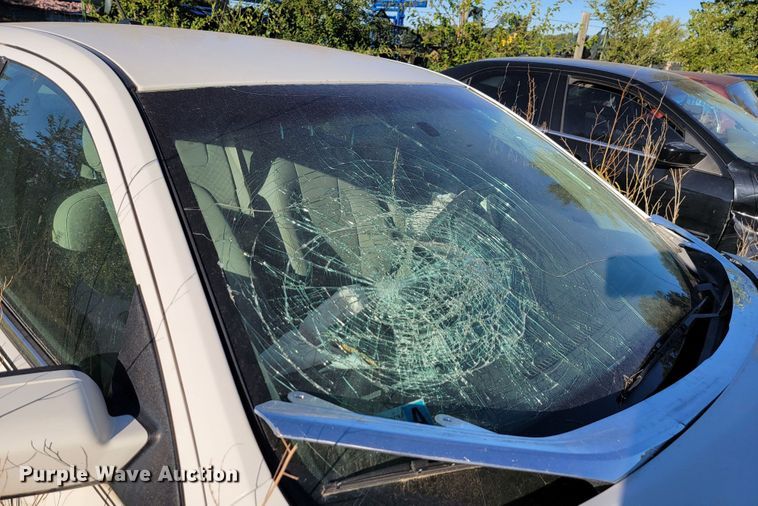 image for item LO9103 2010 Ford Fusion SE