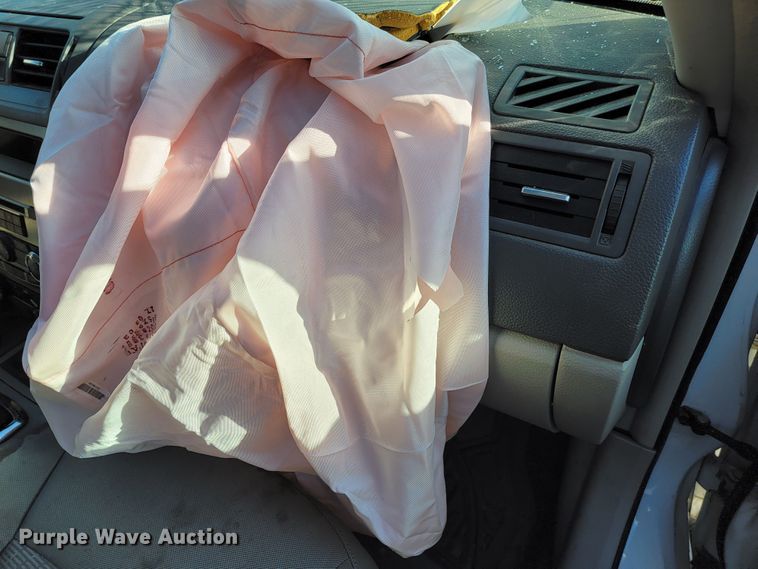 image for item LO9103 2010 Ford Fusion SE